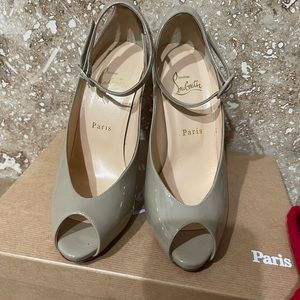 Louboutin shoes size 38.5 fits like 7.5 to 8